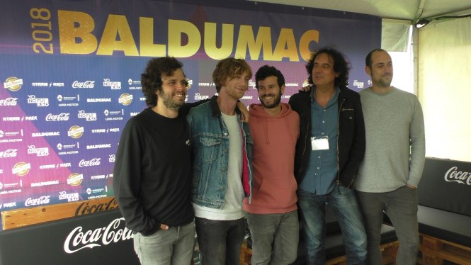 photo5782668376366231033